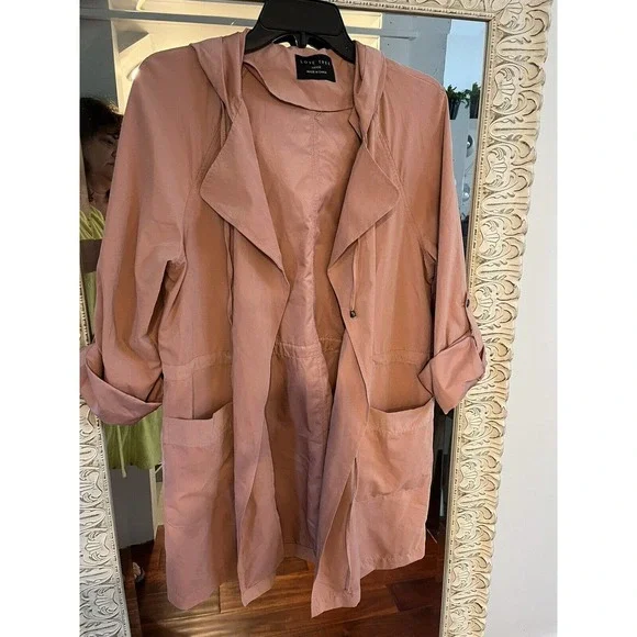 Love estive tree blazer